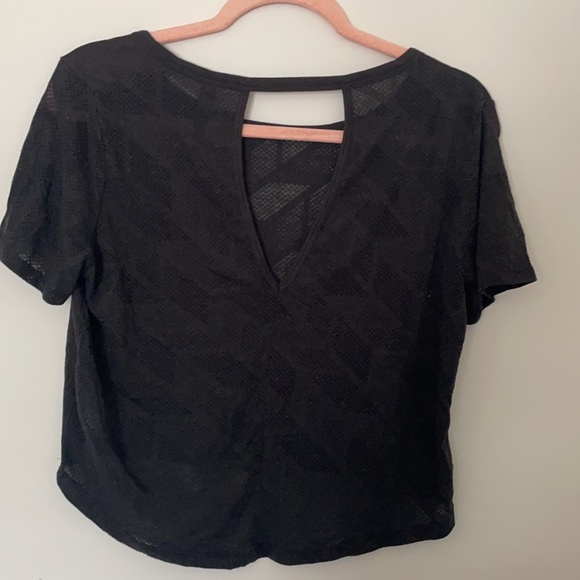 Adidas Lightweight Sheer Cut-Out Shirt in Black - Women’s M - Picture 2 of 4